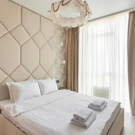 Sea Pearl French Boulevard *